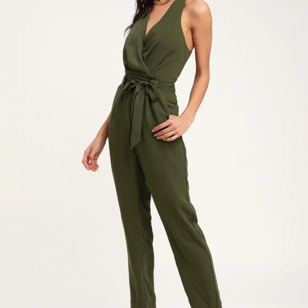 LULUS in the city olive green surplice sleeveless jumpsuit